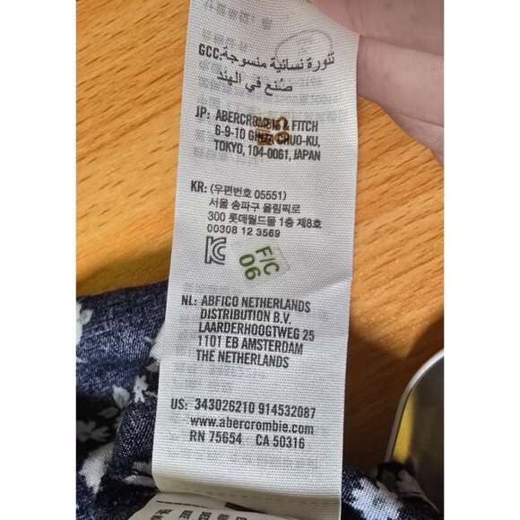 Hollister Mini Skirt Large Ultra High Rise Floral 90s Style Ditzy Casual Retro - Picture 13 of 15